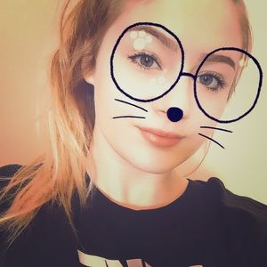 Meet your Posher, Lillian